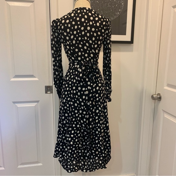 REFORMATION Black & White Dotted Long Sleeve Susanna Wrap Dress size XS - Picture 4 of 10